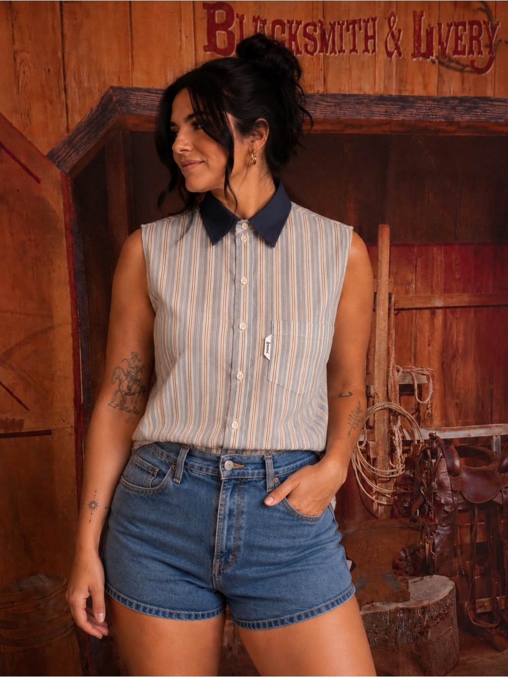 Vintage 1990s Caravan Western Apparel Striped Button-Up Tank Top Size 12